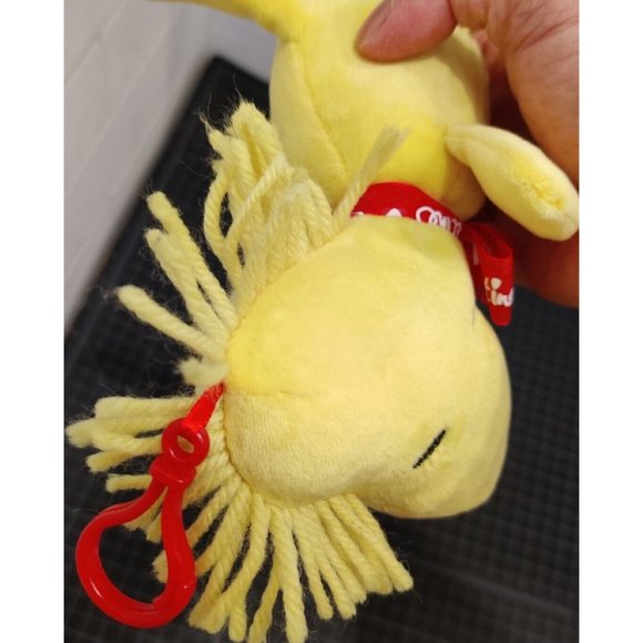 Valentine Woodstock From Peanuts Plush 8x5" Musical Keychain Linus and Lucy - Picture 8 of 12